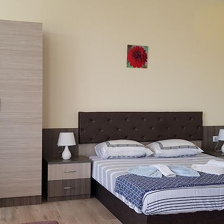 Brilliant Aparthotel ソゾポル エクステリア 写真