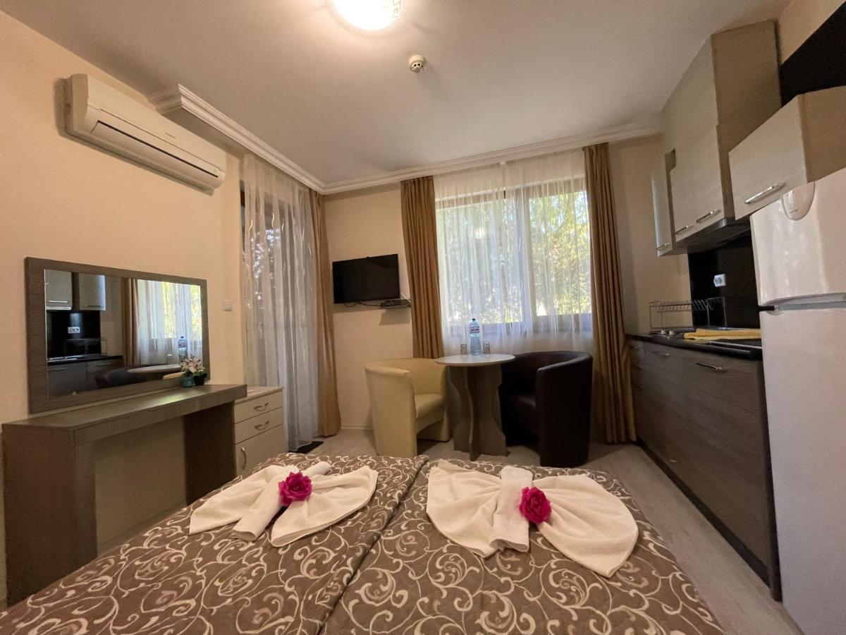 Brilliant Aparthotel ソゾポル エクステリア 写真