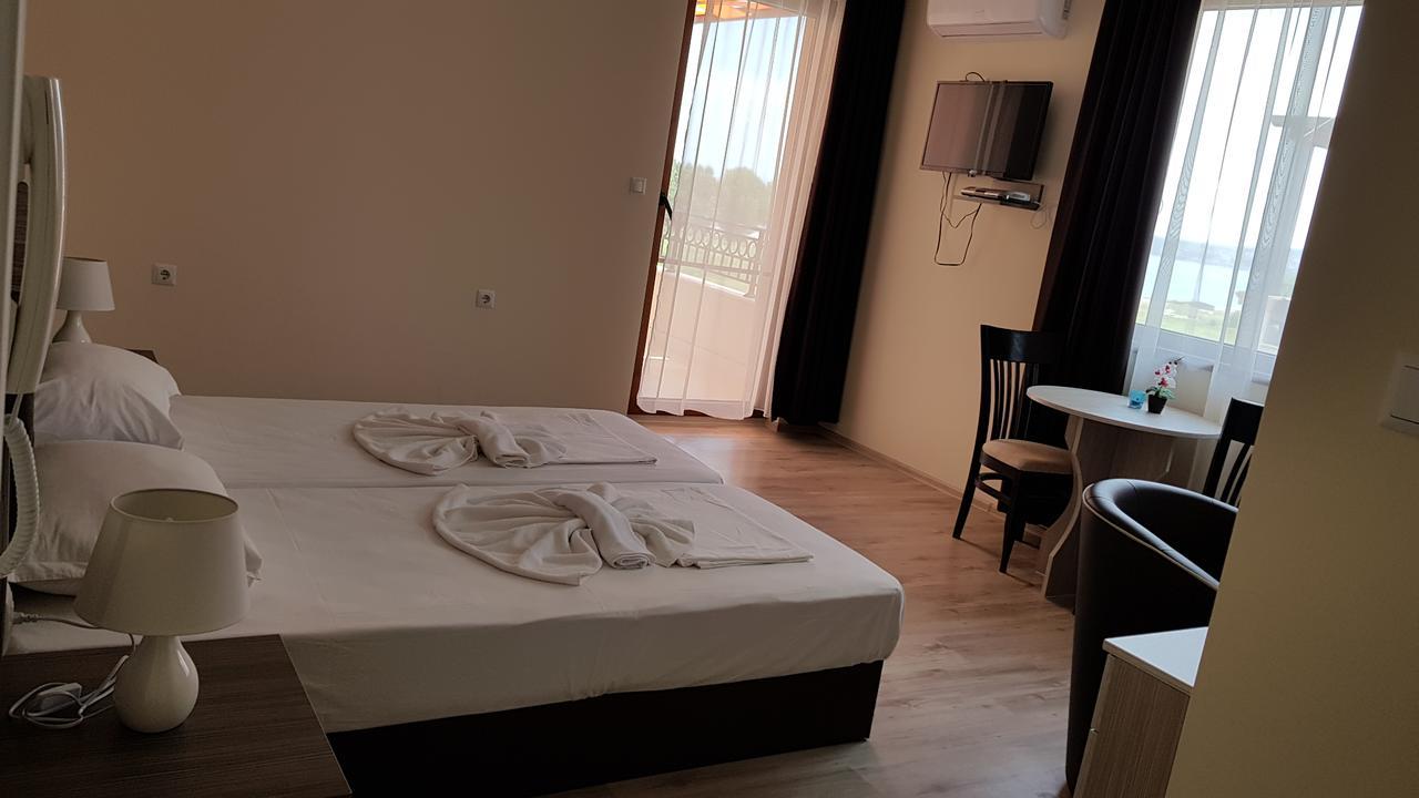Brilliant Aparthotel ソゾポル エクステリア 写真